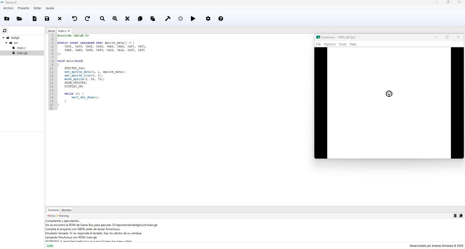 Interfaz principal de SamaruC con editor y paneles de proyecto